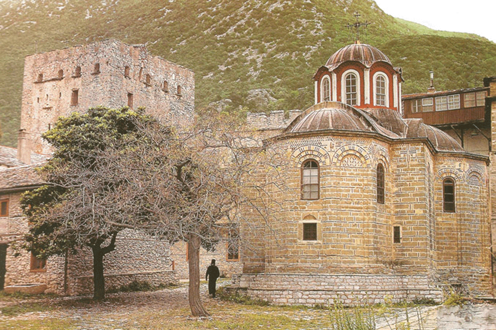 Μοναστήρια και Εκκλησίες Σκοπέλου - Επίσημος ιστοτόπος των ξενοδοχείων της  Σκοπέλου - Μοναστήρια και Εκκλησίες Σκοπέλου